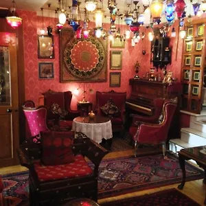 kybele-hotel-istanbul.istanbul-turkeyhotels.com/